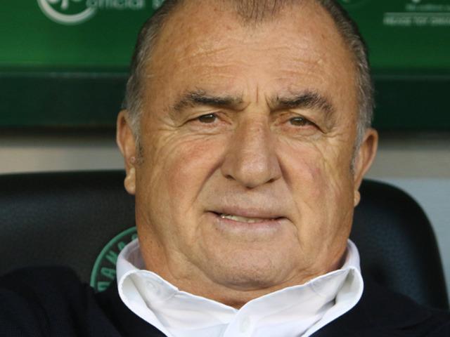 Fatih Terim, Yunanistan'da tarih yazıyor! Panathinaikos deplasmanda rakibini gole boğdu...