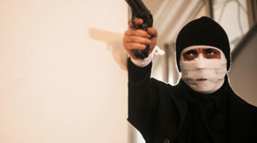 Kurtlar Vadisi Pusu 183. b&ouml;l&uuml;m heyecan dolu