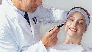 'Tıp Bayramı'nı kutlamıyoruz