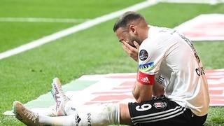 Beşiktaş'ta 1 imza 1 ayrılık! Takıma veda etmesi beklenen Cenk Tosun'un yeni takımı bile belli