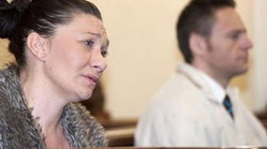 2 aylık bebeği işkenceyle öldürdüler