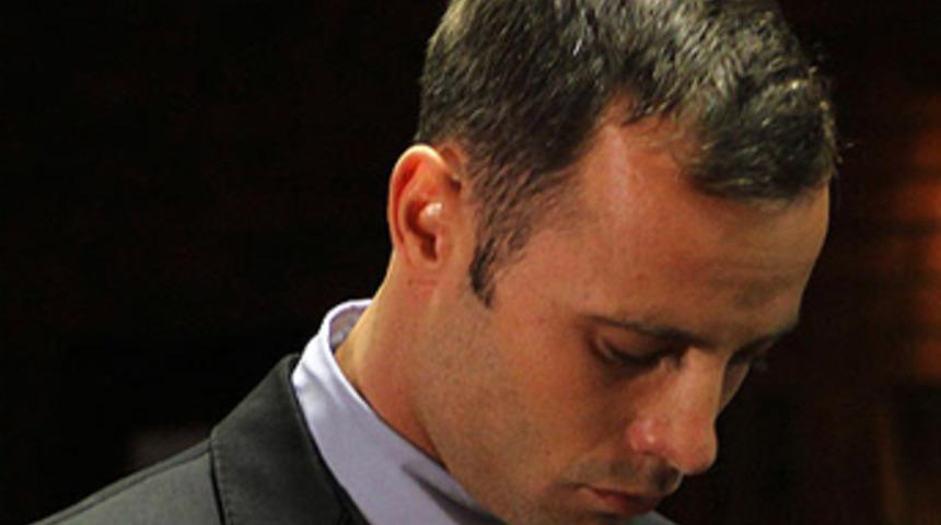 Oscar Pistorius yeniden hakim karşısında