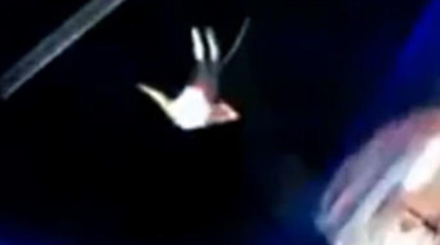 Akrobatın talihsiz düşüşü