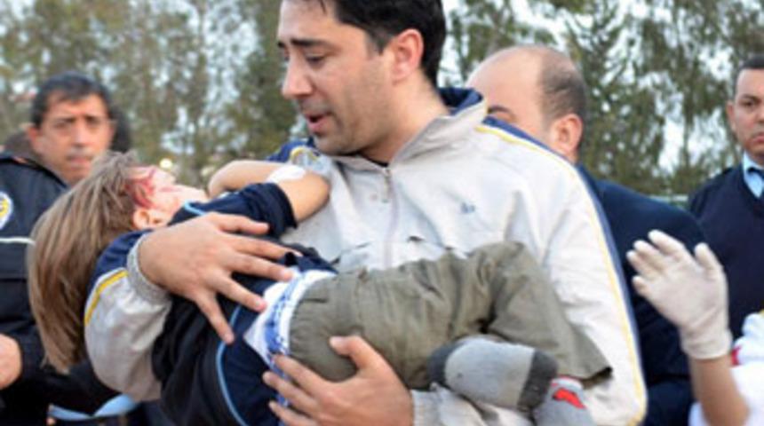 Aydınlatma direği can aldı