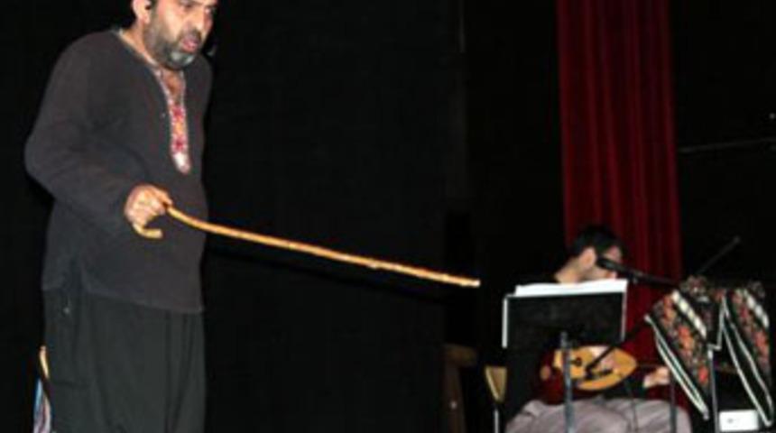 Ahmet Yenilmez ülkücülerden özür diledi