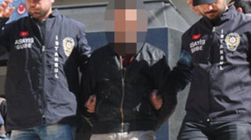 Kızını satan baba İstanbul’da yakalandı