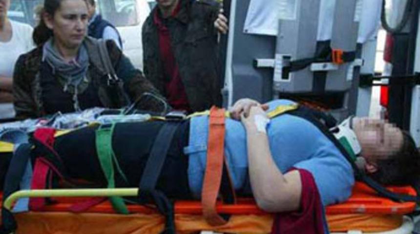 Liseli kız ders sırasında camdan atladı