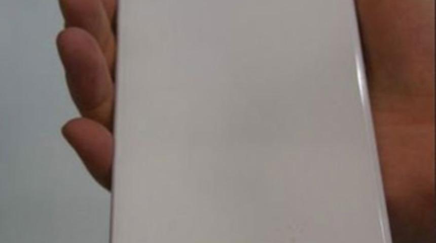 Umeox&rsquo;tan 6 in&ccedil;lik full HD akıllı telefon