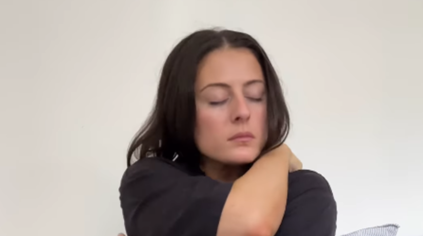 Kendine aşık olduğunu söyleyince gündem yarattı!  Aşkı aramaktan vazgeçti... "Kendimle bir ilişkim var"