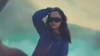 Aktif yanardağın yanında fotoğraf çektirmek istedi! Poz verirken dengesini kaybedince 70 metreden düşerek hayatını kaybetti