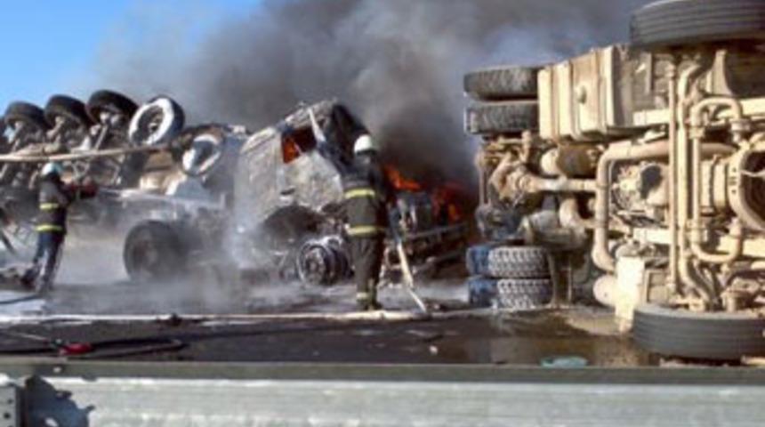 Yol savaş alanına döndü