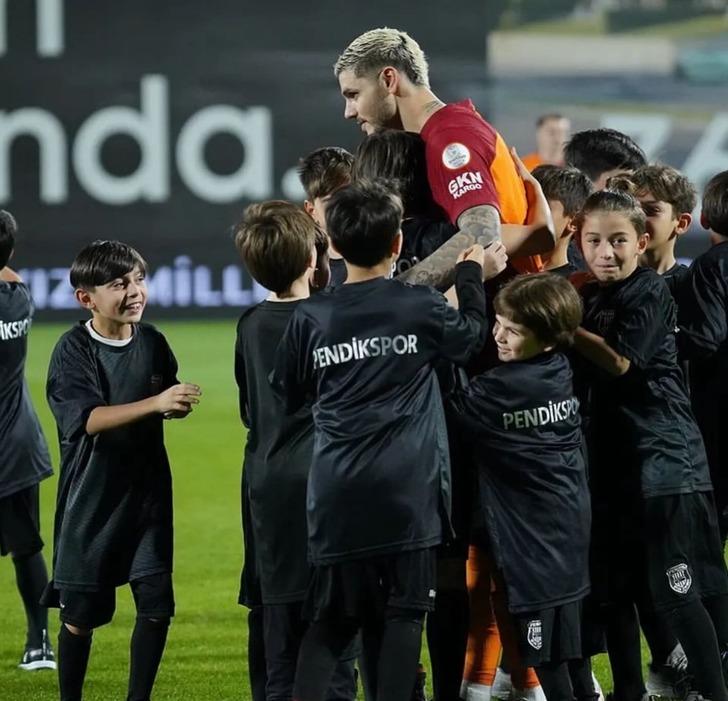 Icardi'den Fenerbahçeli taraftarları kızdıran 23 Nisan paylaşımı! G4