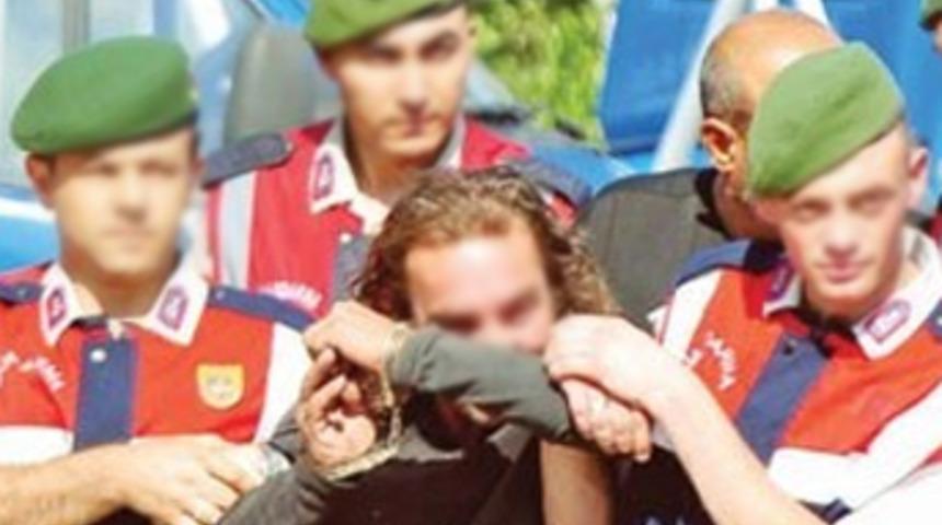 'Umudu' elleriyle boğmaya &ccedil;alıştı