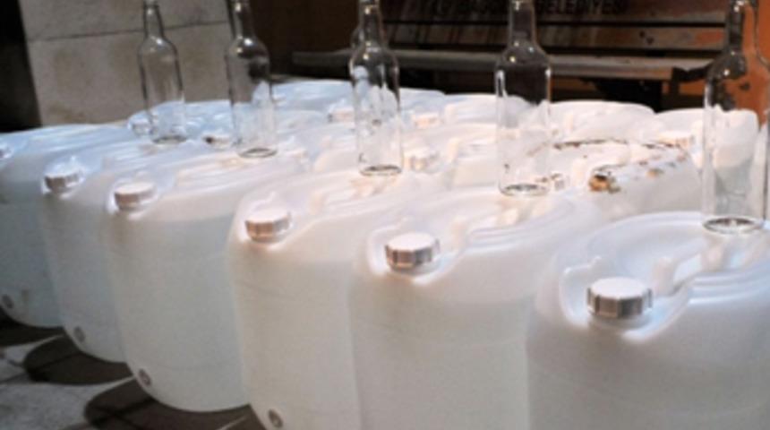 Bağcılar&rsquo;da sahte i&ccedil;ki operasyonu