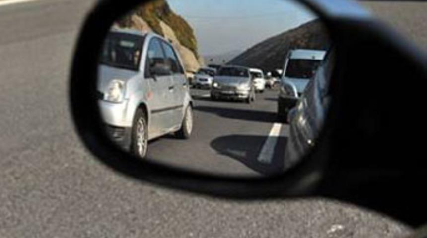 Trafikte sola dönüşler daha tehlikeli