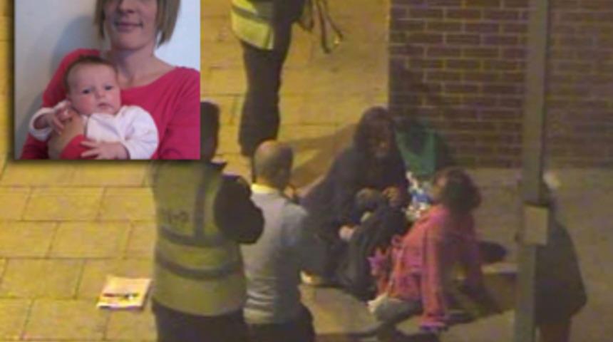 Sokak ortasında doğurdu!