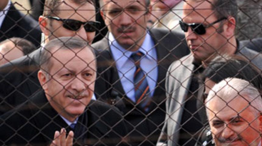 Başbakan: "Batsın senin gazeteciliğin"