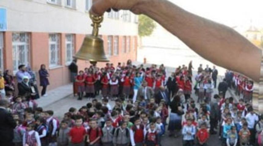 Tam g&uuml;n eğitimde kademeli ge&ccedil;iş eziyeti!