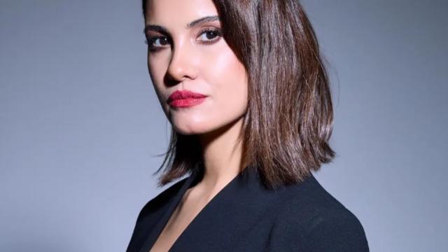 Kırmızı halıda göz kamaştırdı! Gizem Erman Soysaldı tarzıyla festivale damga vurdu