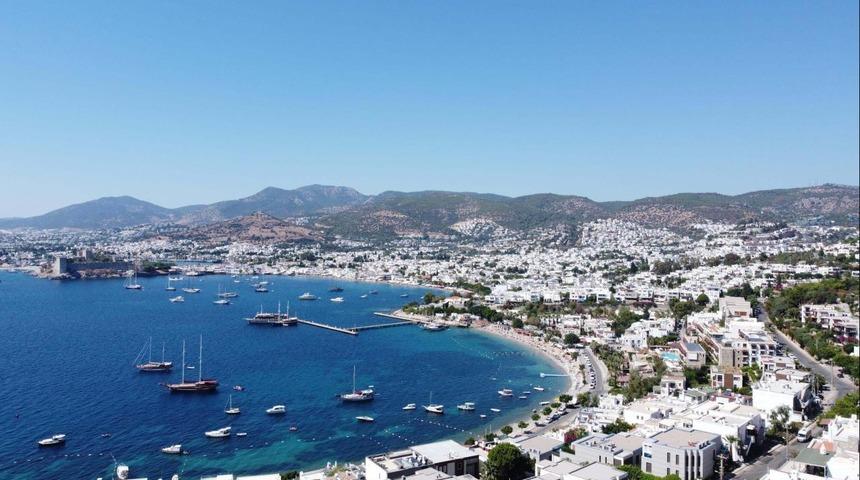 Yerli turistler geçen yıl seyahate 229,8 milyar lira harcadı