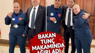 Türkiye'nin gururları olan otizmli Bingül kardeşler rekor kırıp 10 madalya kazanmışlardı... Bakan Tunç makamında ağırladı!