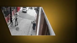 Küçükçekmece'de hareketli anlar! Maske ve eldivenlerle geldiler, kuyumcu silahını çıkartınca ortalık karıştı... Linç girişimi