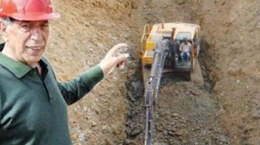 'Defineyi bulursam T&uuml;rkiye kurtulur'