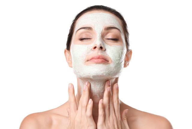 types-of-exfoliants-should-you-use-face-scrub