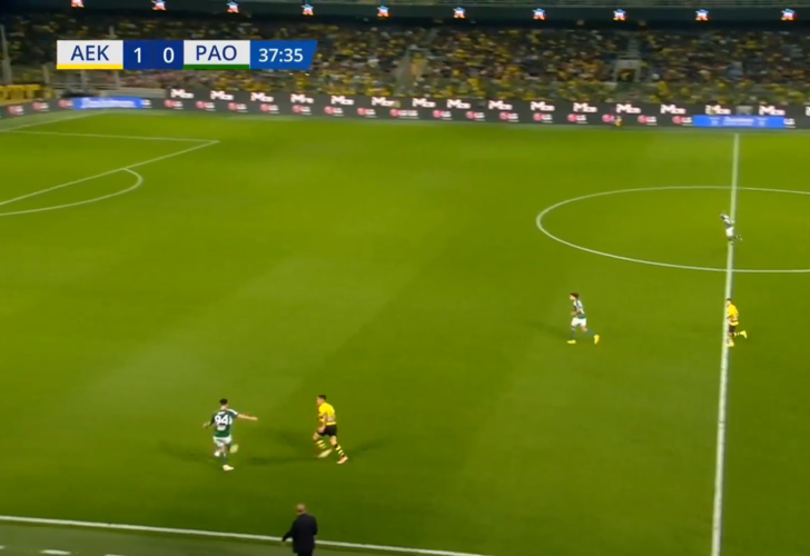 Panathianikos AEK'ya 3-0 mağlup oldu! Samet Akaydın hatasıyla maça damga vurdu... Fatih Terim'i şampiyonluktan etmiş olabilir G3