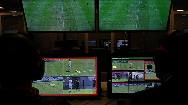 Fatih Karagümrük Teknik Direktörü Tolunay Kafkas isyan etti! VAR kayıtları açıklanmasın