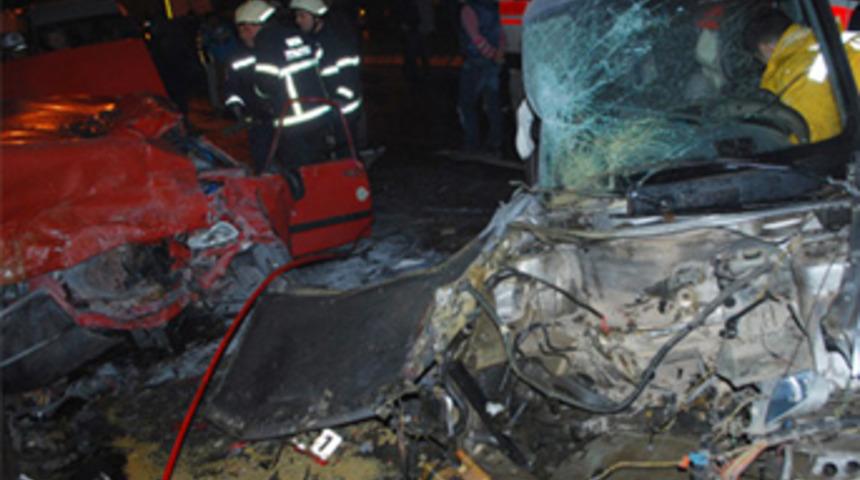 Ordu'da trafik kazası: 3 &ouml;l&uuml;, 2 yaralı