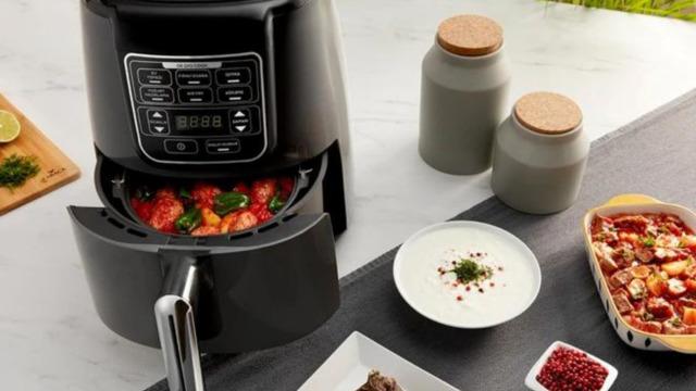 Fiyatı 3 bin 899 TL'ye düştü! Karaca Air Pro Cook 3 in 1 XL Airfryer'ı sizin için inceledik