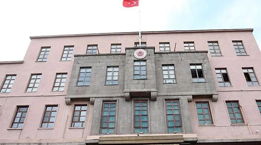 MSB'den Irak a&ccedil;ıklaması! 'Yasaklı &ouml;rg&uuml;t, 'ter&ouml;r &ouml;rg&uuml;t&uuml;' ilanına evrilmeli