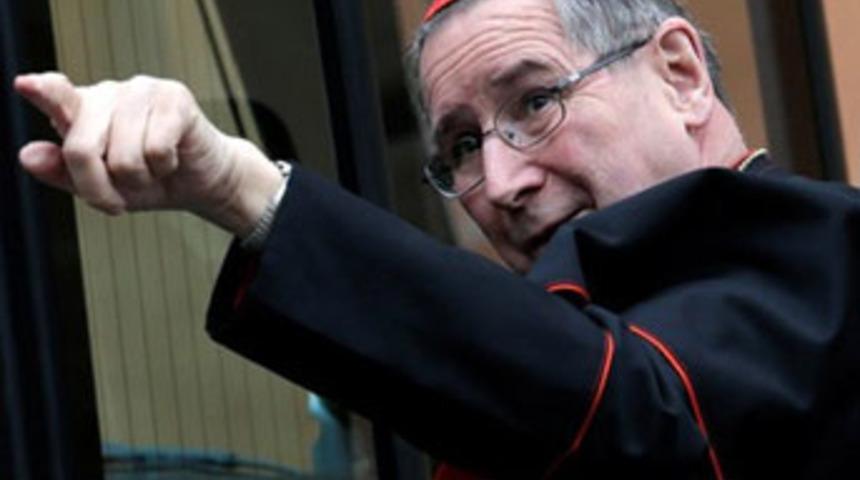 Papalık seçiminde skandallar bitmiyor