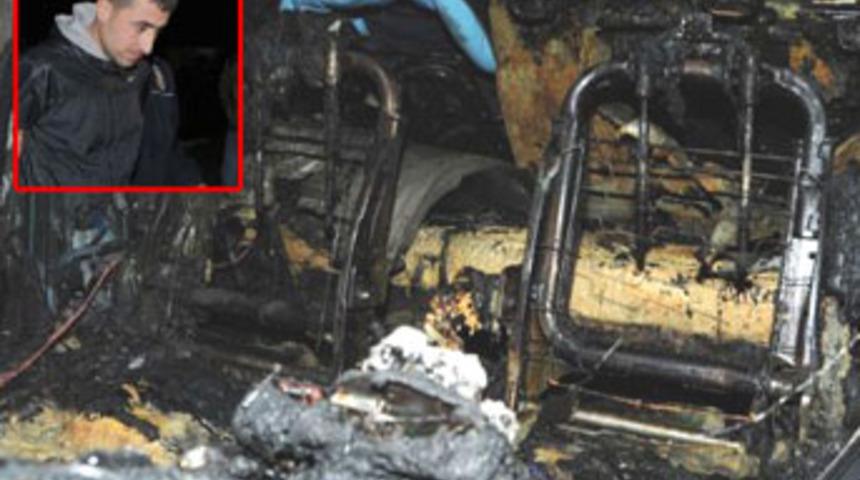 Ara&ccedil;ları &ouml;nce ateşe verdi sonra izledi