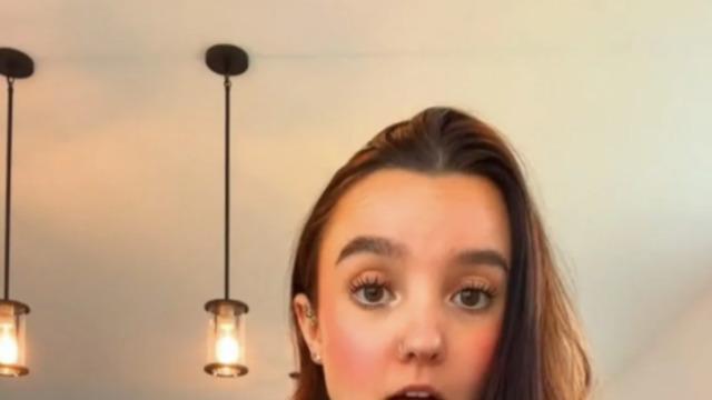 Evlerindeki bebek telsizinin hacklendiğini söyledi! TikTok'ta viral oldu... Geceleri sürekli olarak birileri konuşuyordu 