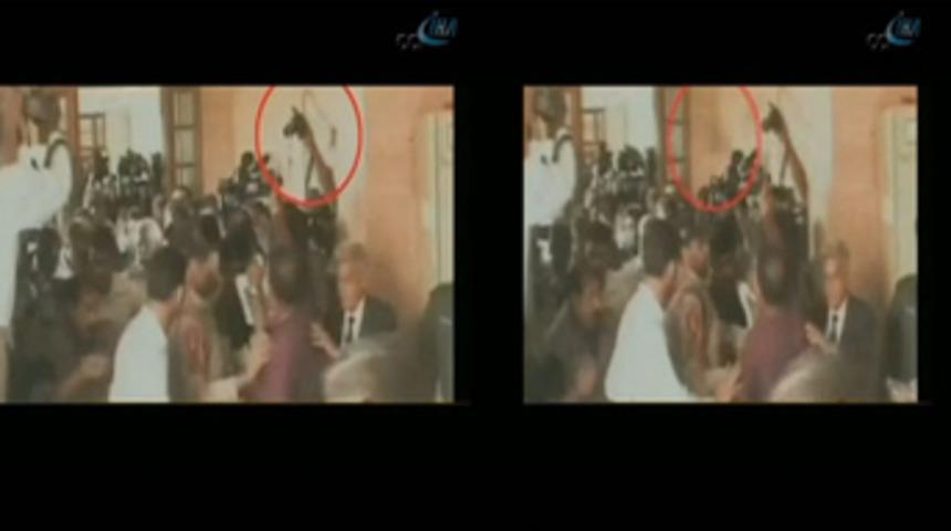 Pervez Müşerref'e ayakkabılı saldırı