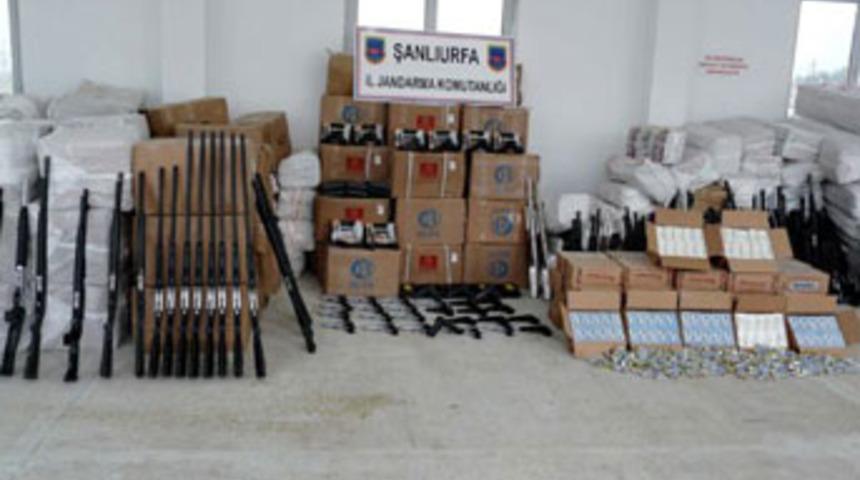 Suriye sınırındaki köyde cephanelik gibi depo