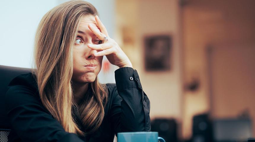 Cringe nedir, cringe ne demek? Cringe ne anlama gelir, T&uuml;rk&ccedil;esi nedir?