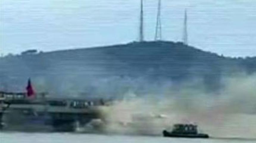 Tur teknesinde yangın