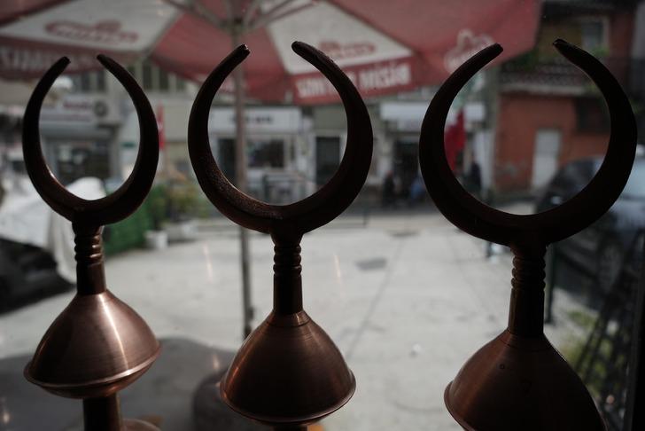 "ALEM YAPMAYI BABASINDAN ÖĞRENDİ"