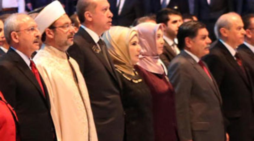 Aynı zata hürmeten biraradalar