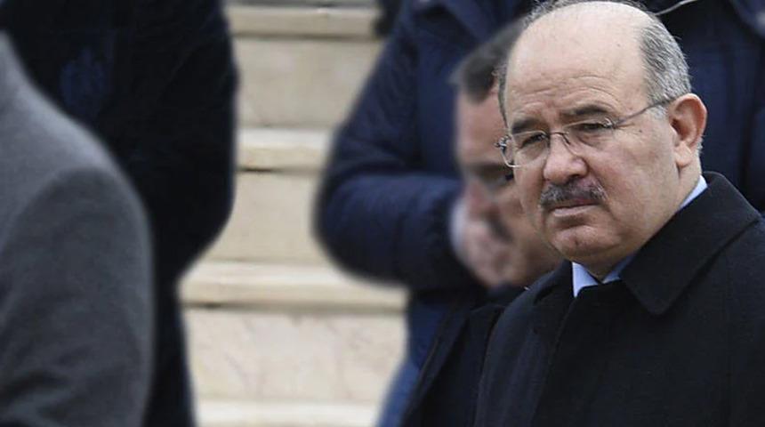 Çelik'e sert sözler: Van'ı yiye yiye bitirememiş...