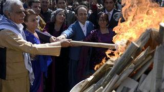 Baydemir'den Başbakan'a bayrak yanıtı