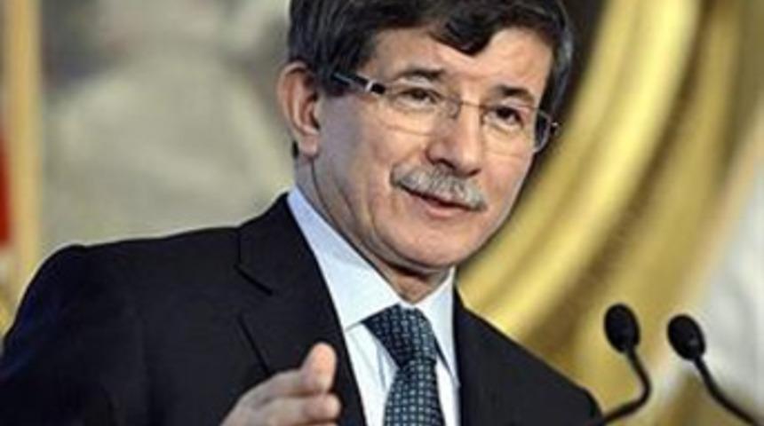 Esad'ın sözlerine Davutoğlu'ndan cevap