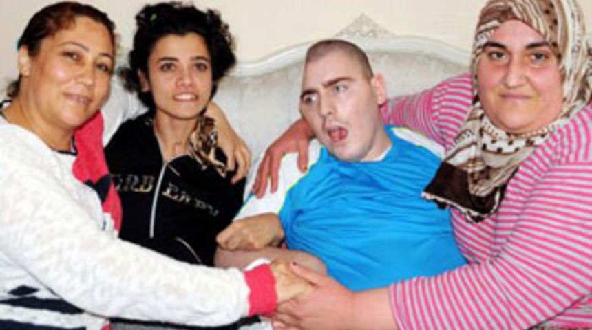 Tuğçe ve Umut tedavi için Samsun'a gidiyor