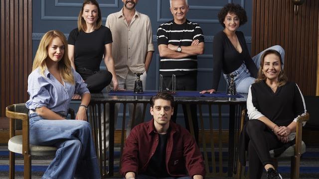 Güçlü oyuncu kadrosuyla dikkat çeken 'Takan Takana' filmi sete çıktı! Hayranlarının meraklı bekleyişi başladı