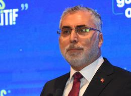 Bakan Işıkhan açıkladı: 2,5 ayda 100 binin üzerinde kadının istihdamını sağlandı