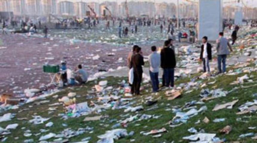 2 bin &ccedil;ocuk 1 g&uuml;nde kayboldu!