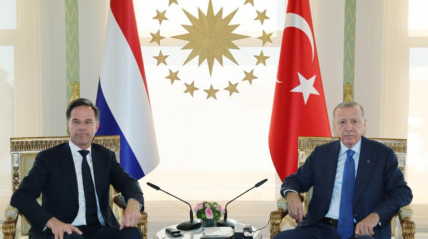 Cumhurbaşkanı Erdoğan ve Hollanda Başbakanı Rutte'den ortak basın toplantısı: 'Hollanda'dan AB ile ilişkilere destek bekliyoruz'
